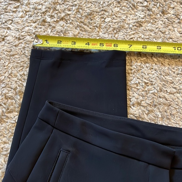 Lululemon pants 8 - Picture 4 of 6